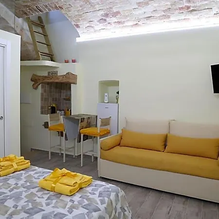 Bed & Breakfast C'era Volta... 4*